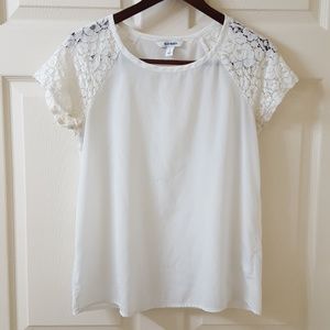 Lace sleeve blouse